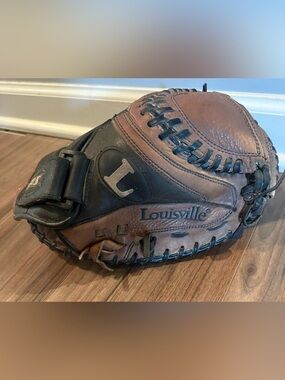 Louisville Slugger TPS FP203catcher's mitt baseball